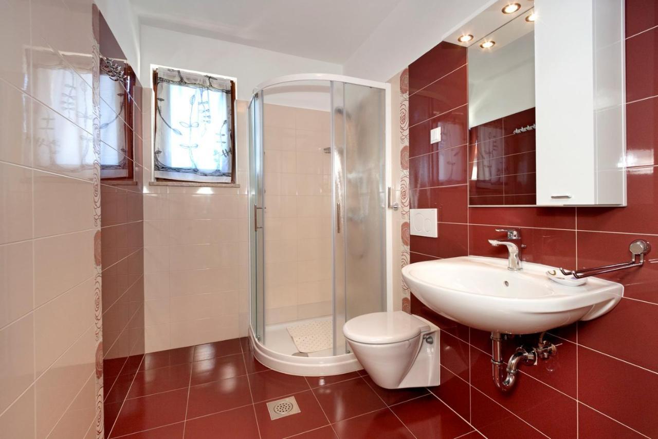 Apartments Beakovic Porec Ngoại thất bức ảnh